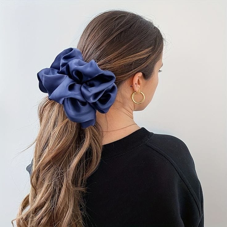 BLUE SHEDS SCRUNCHIES