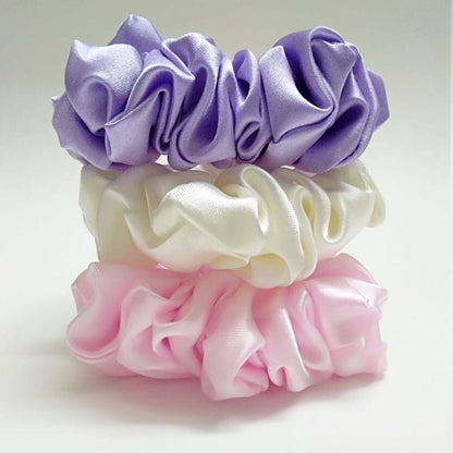TINTED TWIST SCRUNCHIES