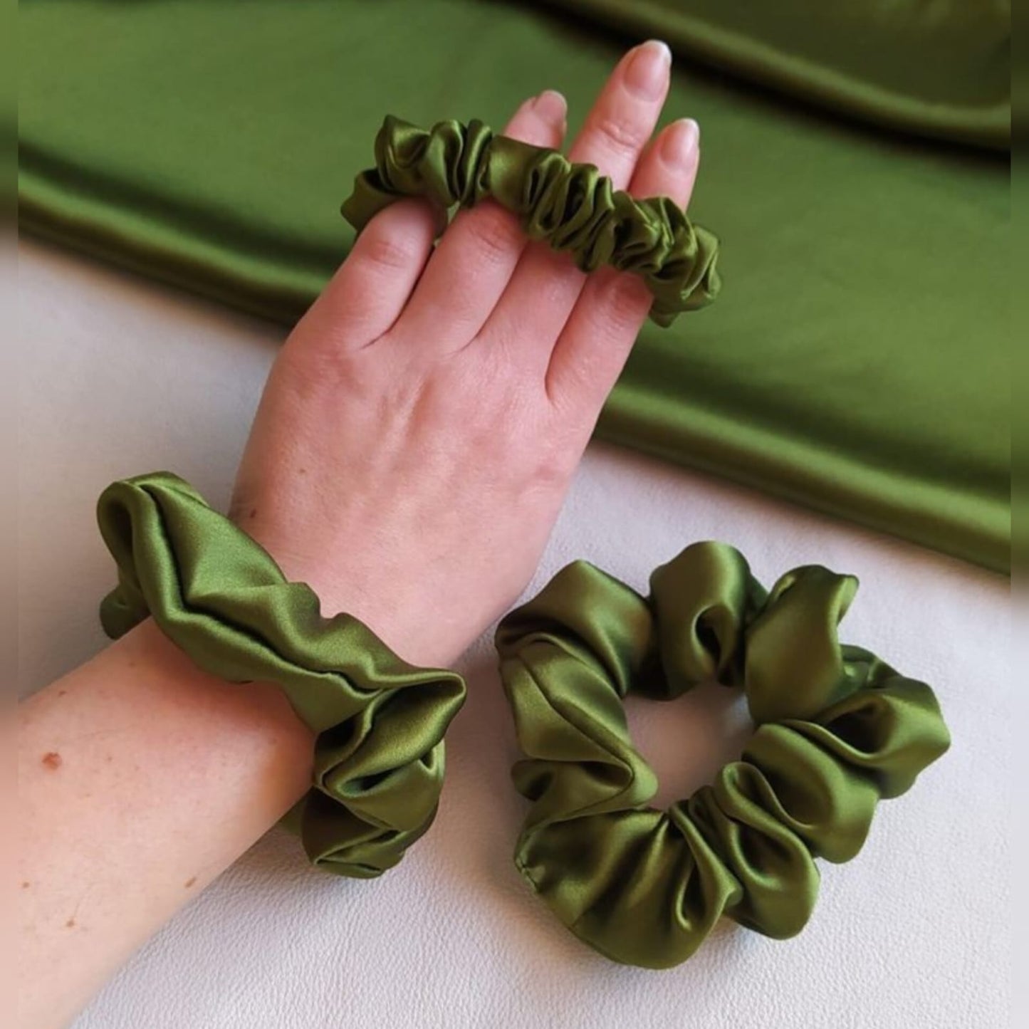 EARTHY TONES SATIN SCRUNCHIES