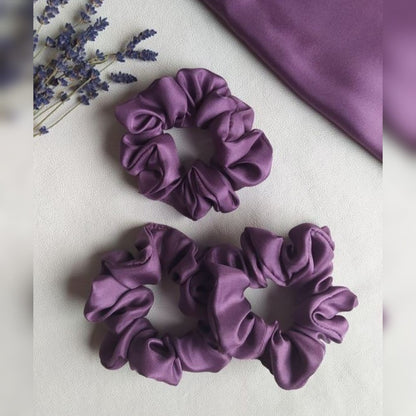 SILK CHARM SCRUNCHIE SET