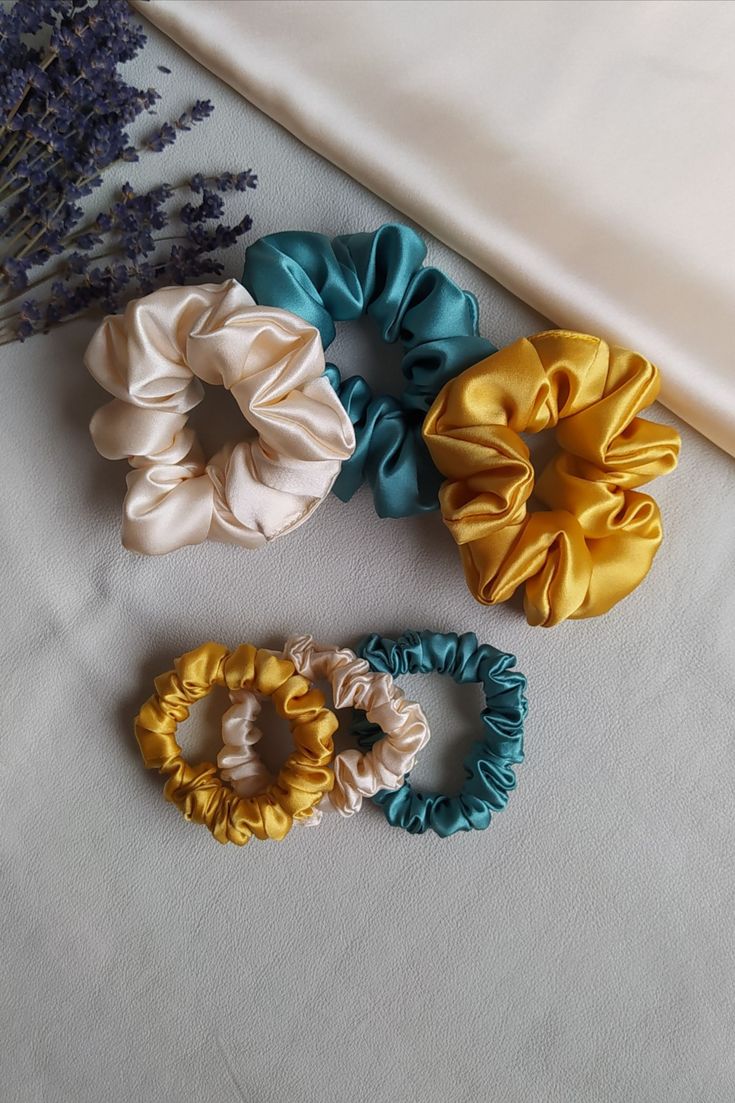 HUE & YOU SCRUNCHIES