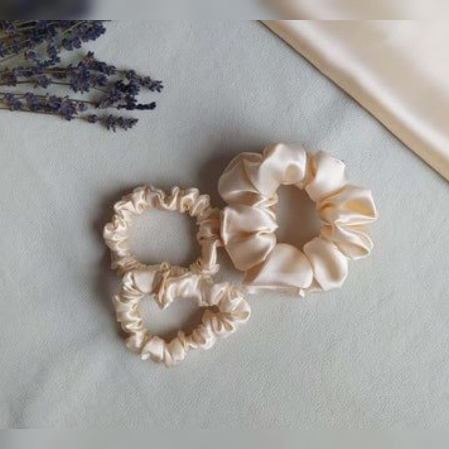 ELEGANCE SCRUNCHIES SET